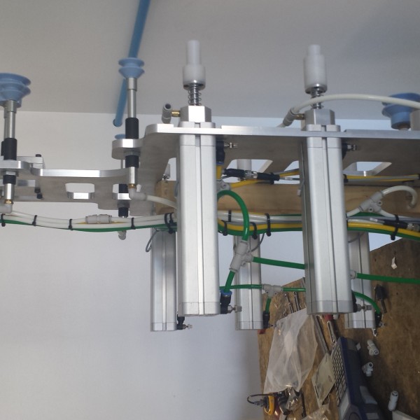 Insert Load and Part Removal